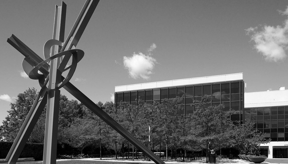 Structure